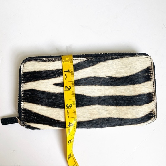 Club Monaco zip around calf hair leather wallet NEW - Picture 9 of 10